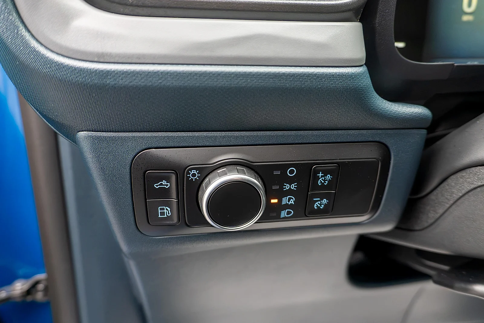 New 2026 Velocity Blue Ford XLT image 12