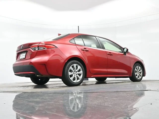 Used 2020 Barcelona Red Metallic Toyota LE image 15