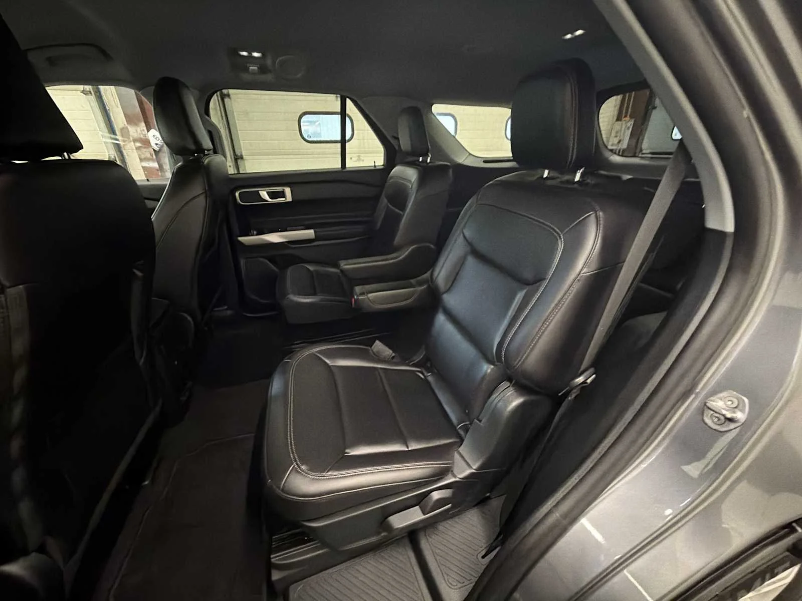 Used 2023 Carbonized Gray Metallic Ford XLT image 23