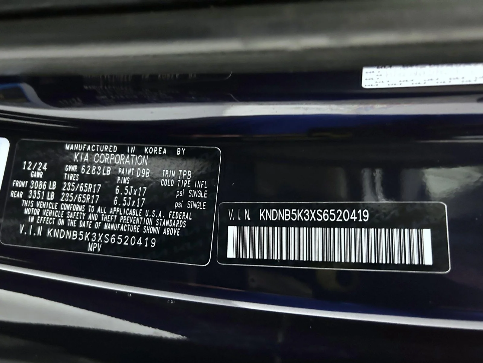 Used 2025 Blue Kia LXS image 24