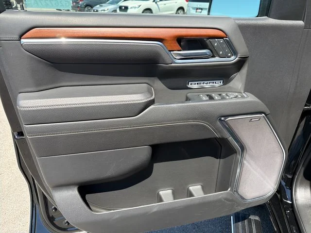 Used 2023 Black GMC Denali image 17