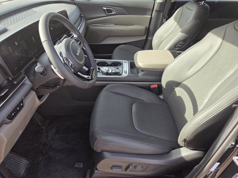 New 2026 Aurora Black Pearl Kia SX image 7