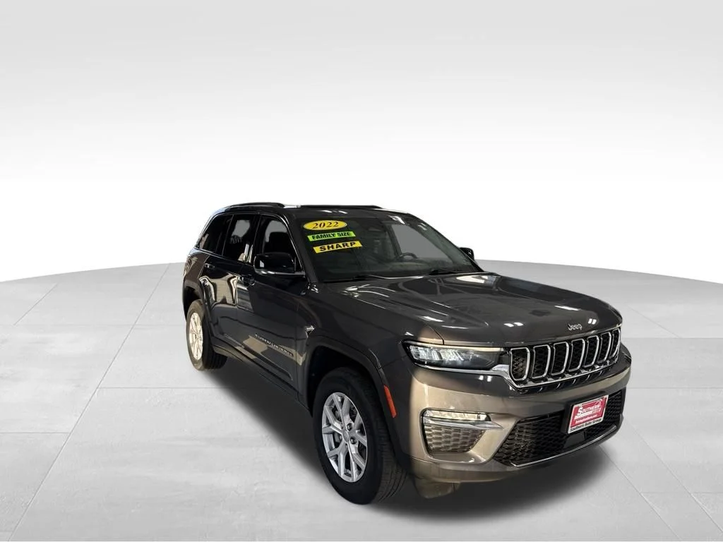 Used 2022 Gray Jeep Limited image 8