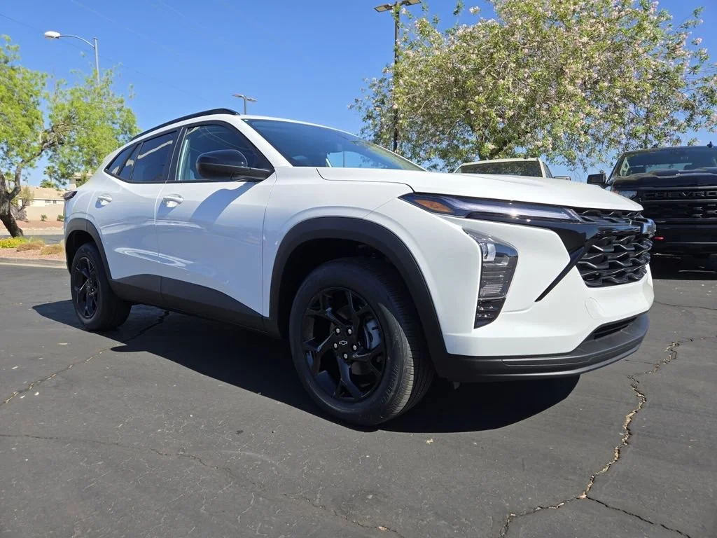 2026 Chevrolet Trax LT's photo