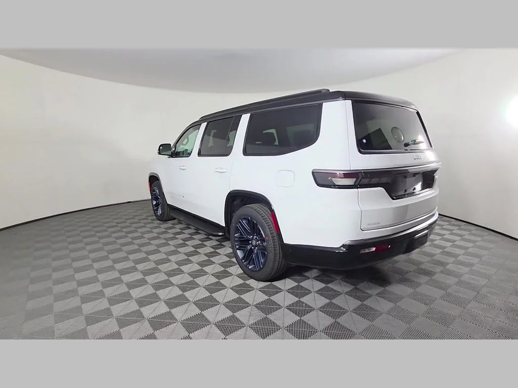 New 2026 Bright White Clear-Coat Exterior Paint Jeep 85th Anniversary image 31