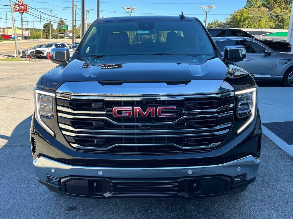 2026 GMC Sierra 1500 SLT - Photo 8