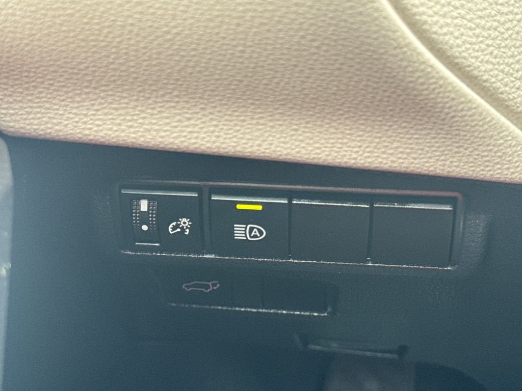 Used 2023 Beige Toyota XLE image 34