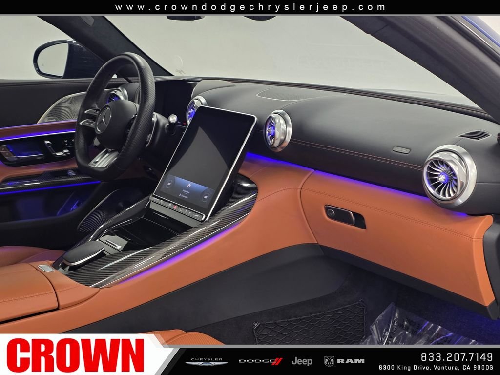 Used 2024  Mercedes-Benz Base image 14