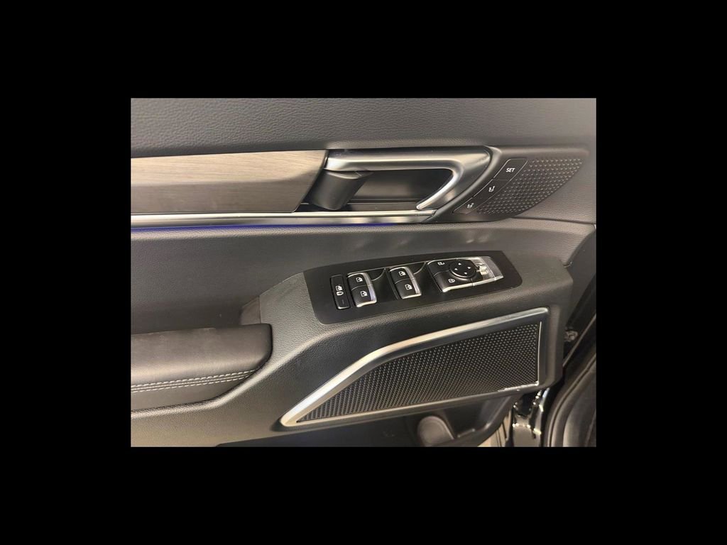 Used 2025 Black Kia SX-Prestige X-Line image 12