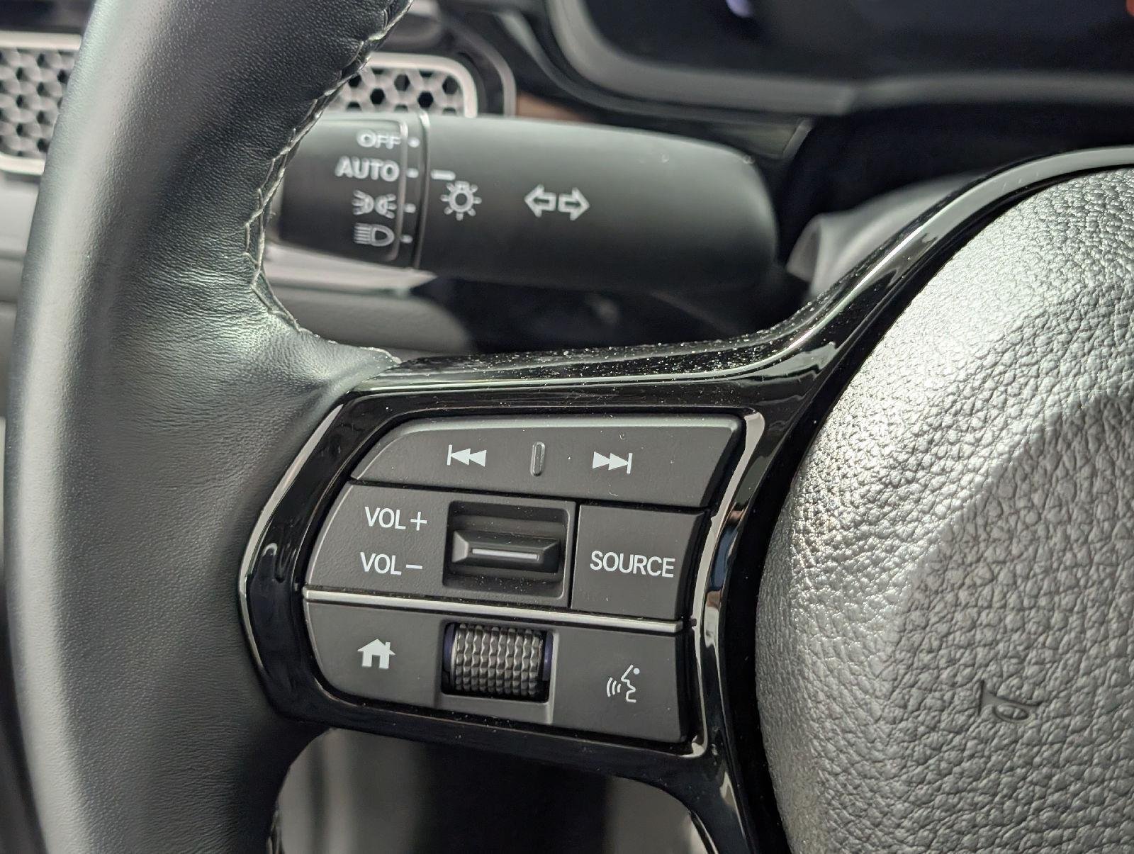2024 Honda Civic EX - Photo 15