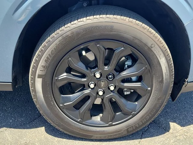 Certified Used 2024 Azure Gray Metallic Ford XLT image 7