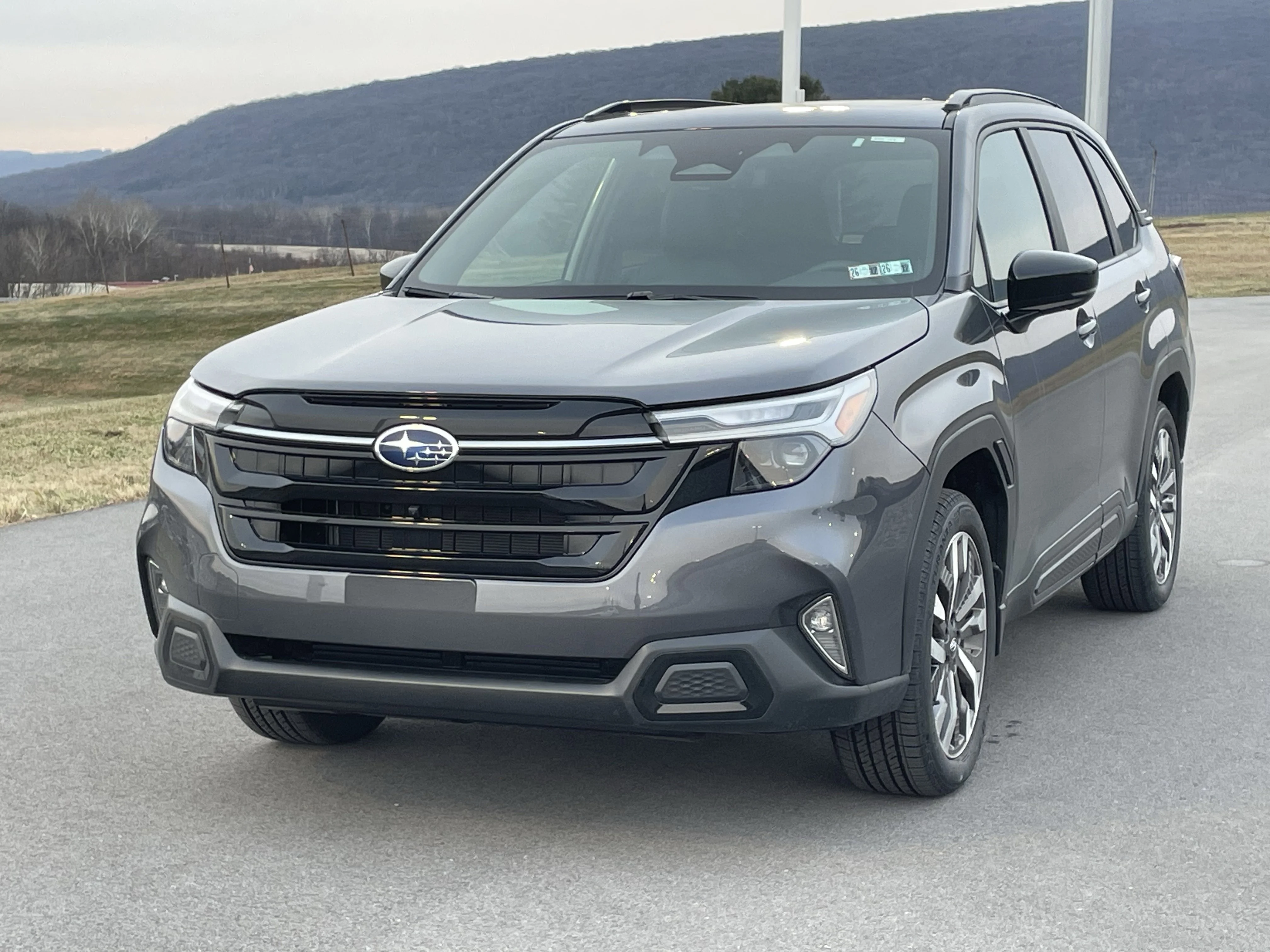 Used 2026 MAGNTE GRAY Subaru Sport image 7