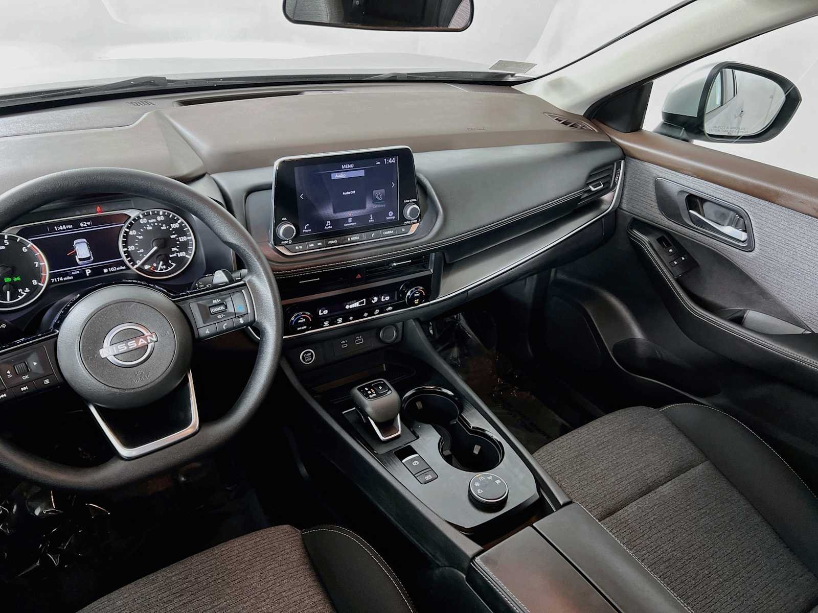 Used 2023 Brilliant Silver Metallic Nissan SV image 22