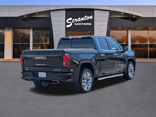 Used 2023 Onyx Black GMC Denali image 5