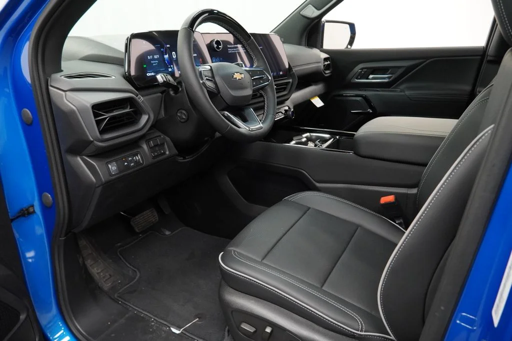 2026 Chevrolet Silverado EV LT - Photo 10
