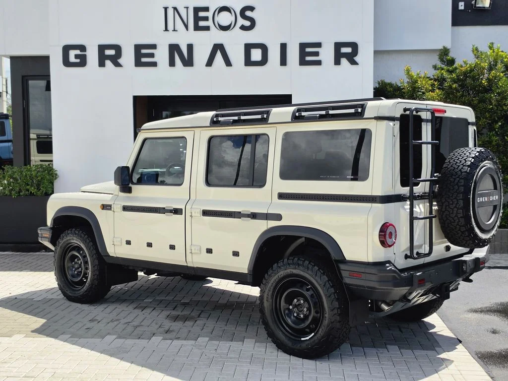 New 2026 Scottish White INEOS Trialmaster Edition image 4