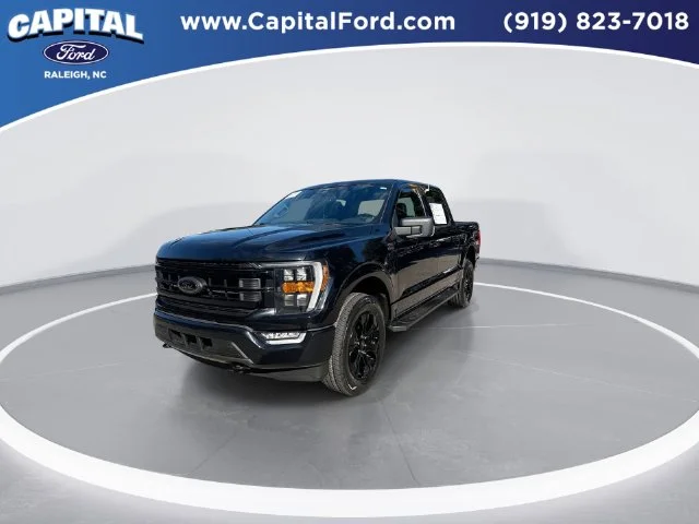 Used 2023 Black Ford XLT image 4