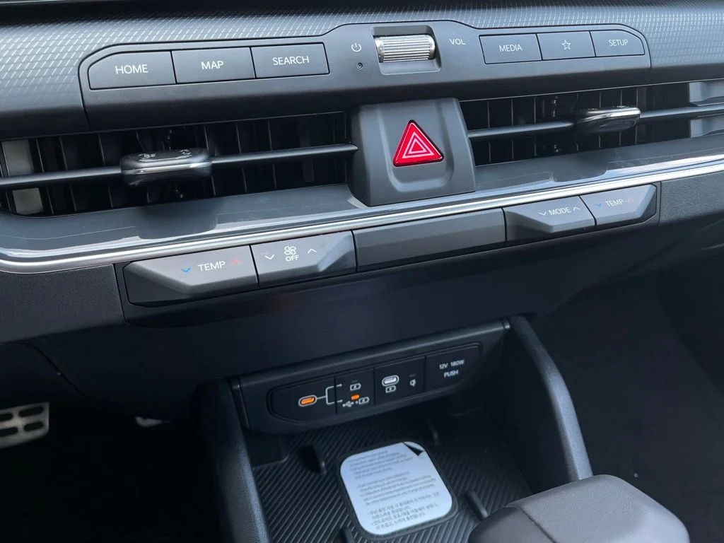 New 2026 White Kia GT-Line Turbo image 15