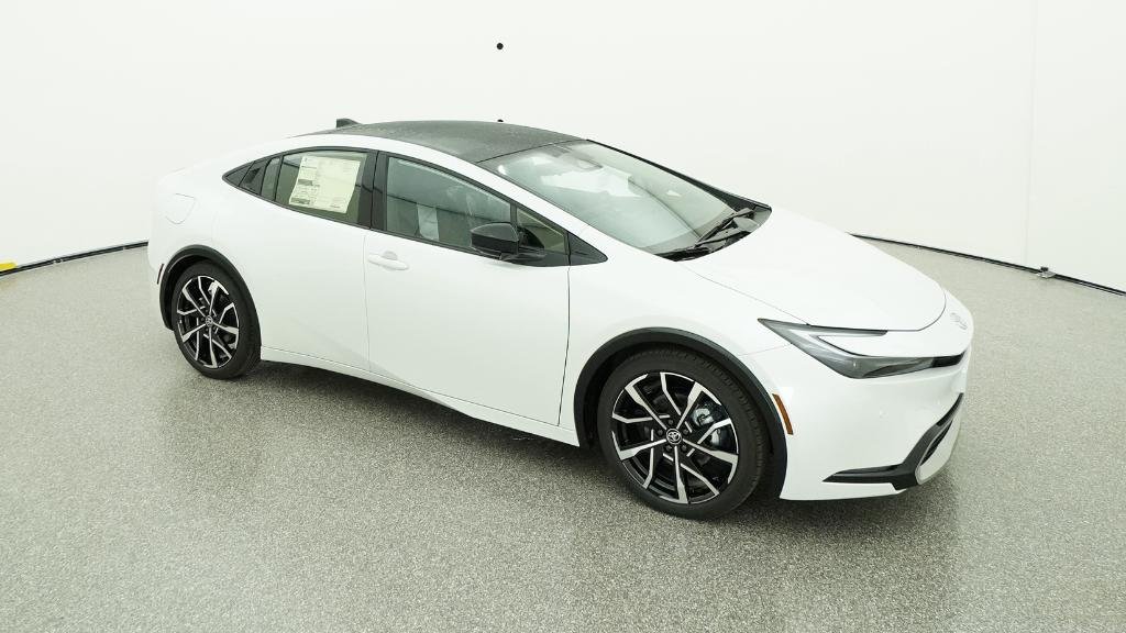 New 2026 Wind Chill Pearl Toyota XSE Premium image 70