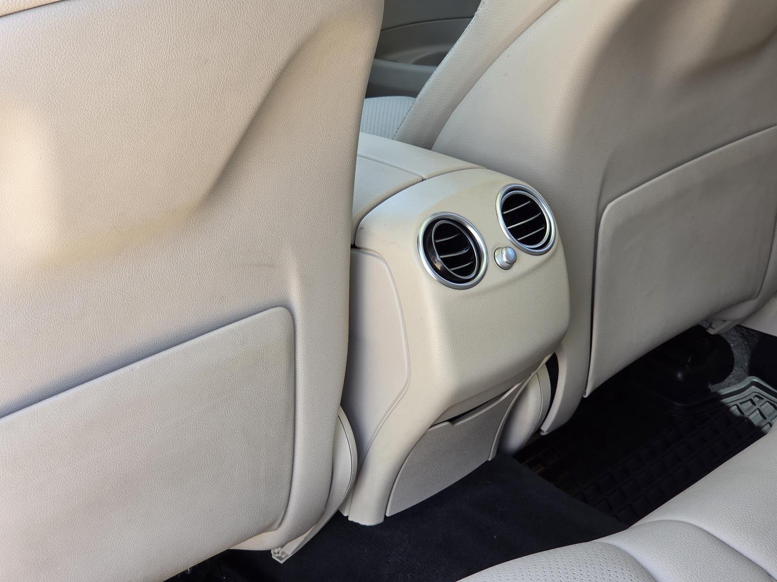 Used 2019 Polar White Mercedes-Benz GLC 300 image 35