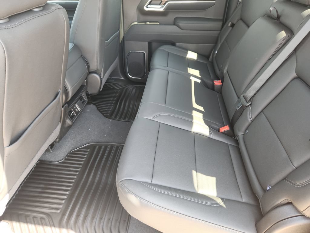 2026 Chevrolet Silverado 1500 LT - Photo 14