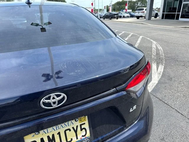 Used 2023  Toyota LE image 4