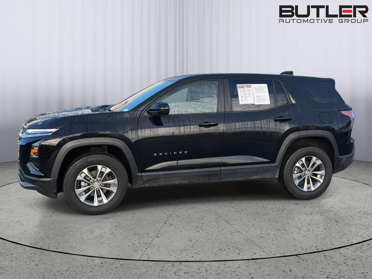 Used 2025 Mosaic Black Metallic Chevrolet FWD LT image 3
