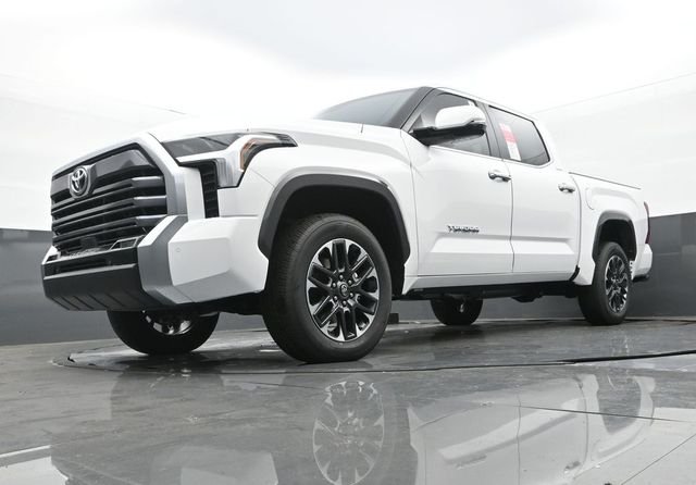 New 2026 Ice Cap Toyota Limited image 26