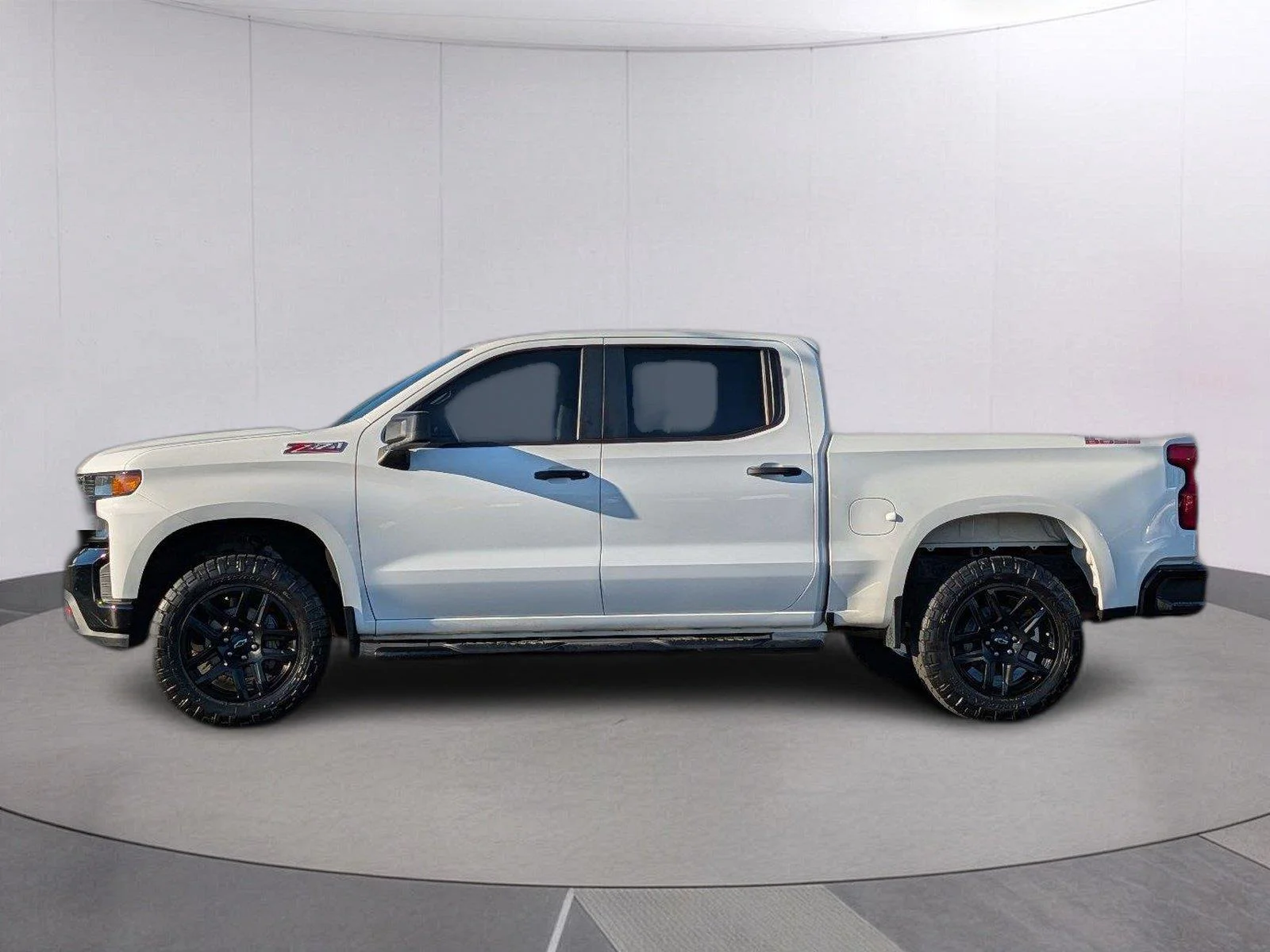 Used 2021 SUMMIT WHITE Chevrolet Custom Trail Boss image 2