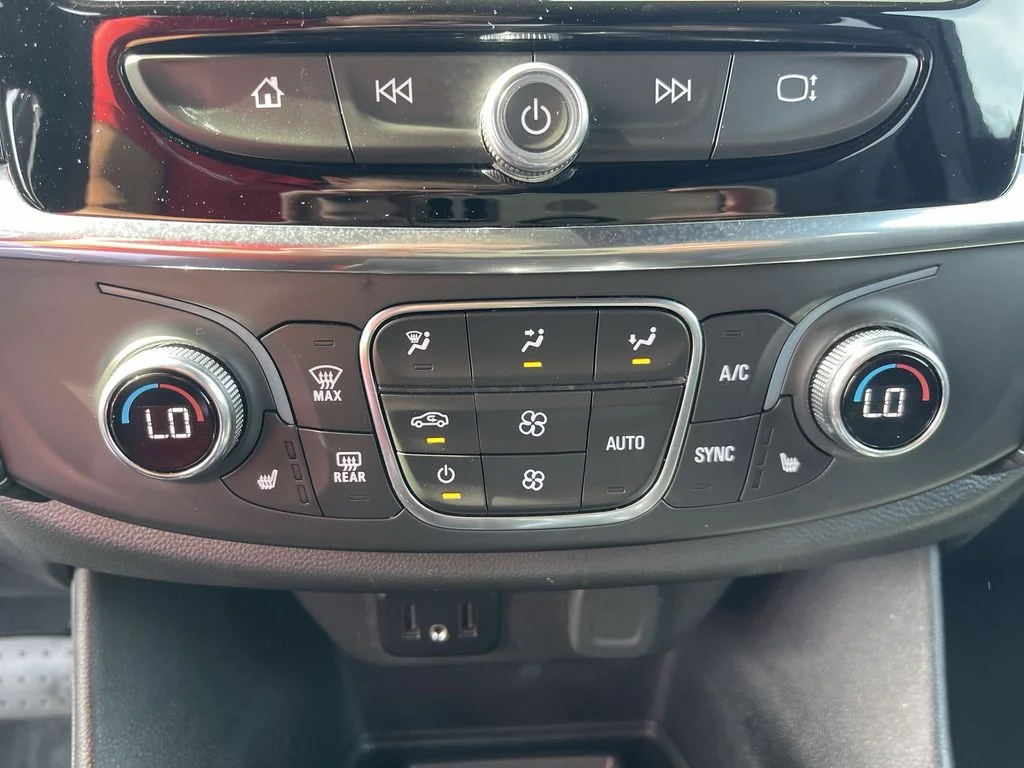 Used 2023 White Chevrolet LT image 18