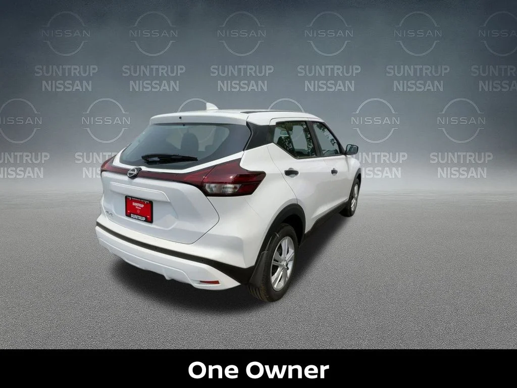 Certified Used 2025 White Nissan S image 10