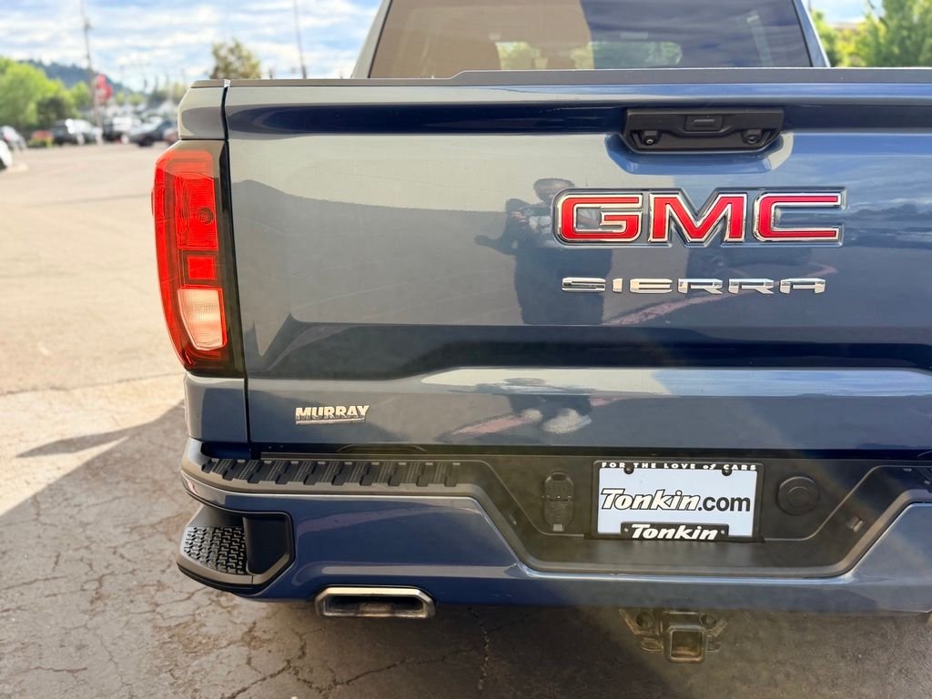 Used 2024 Downpour Metallic GMC Elevation image 7