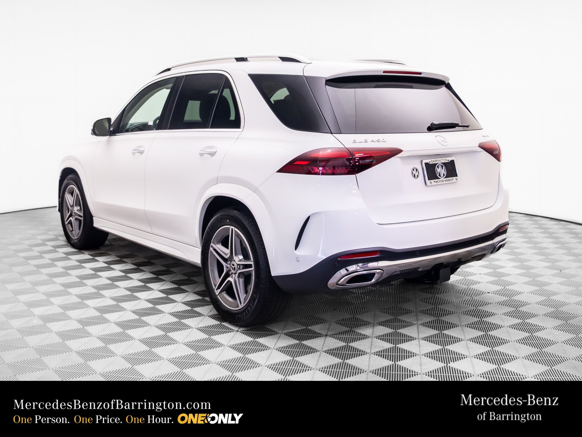 New 2026 Polar White Mercedes-Benz GLE 450 image 3