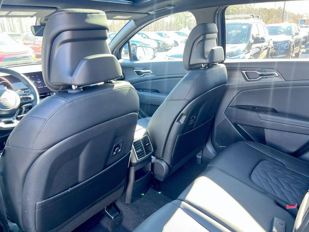 2025 Kia Sportage X-Pro - Photo 27