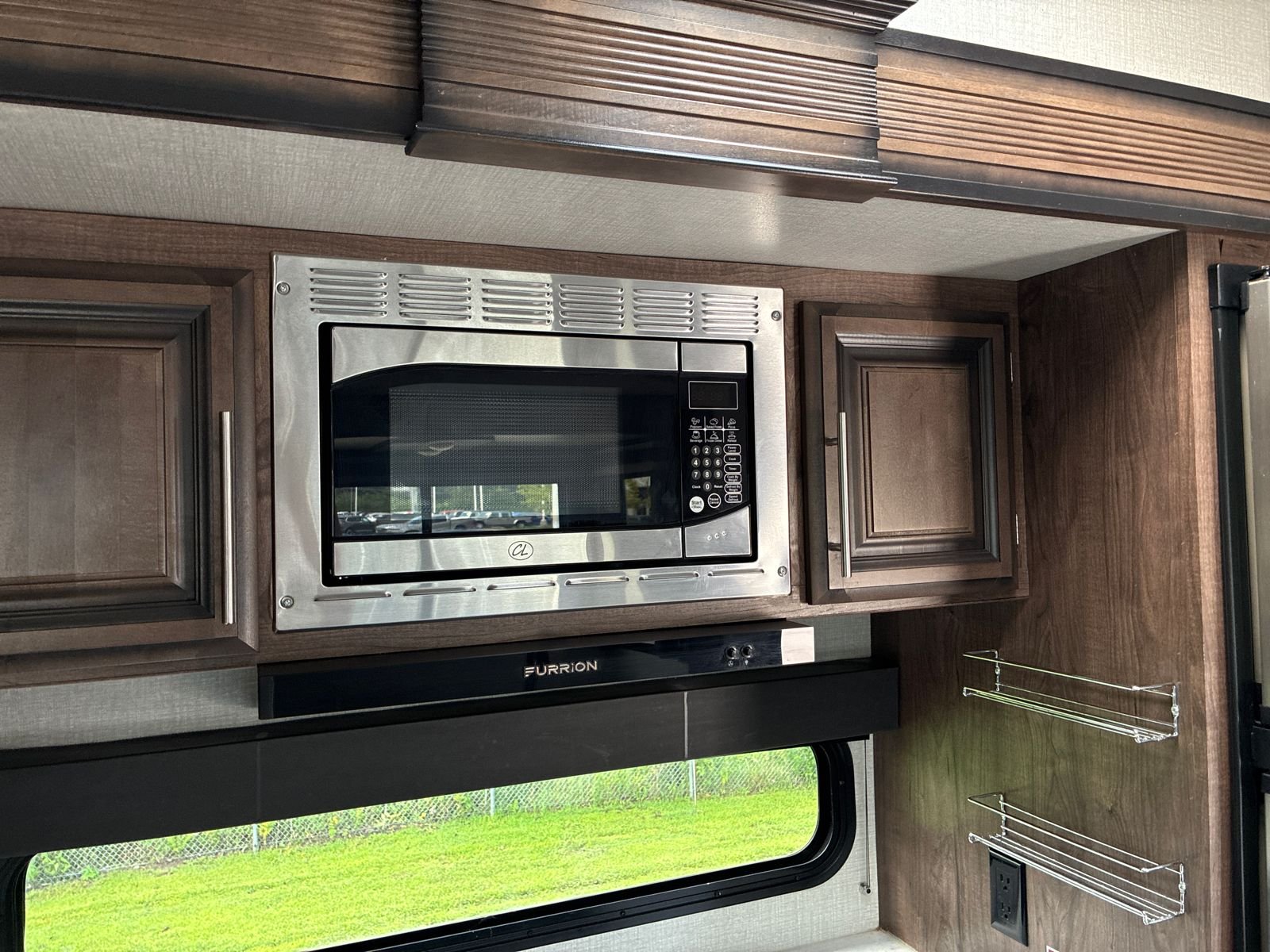 Used 2020 White DURANGO  image 23