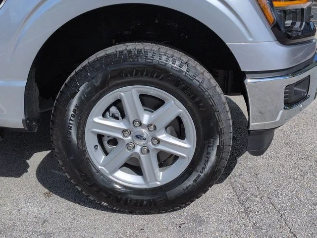New 2026 Iconic Silver Metallic Ford XLT image 11