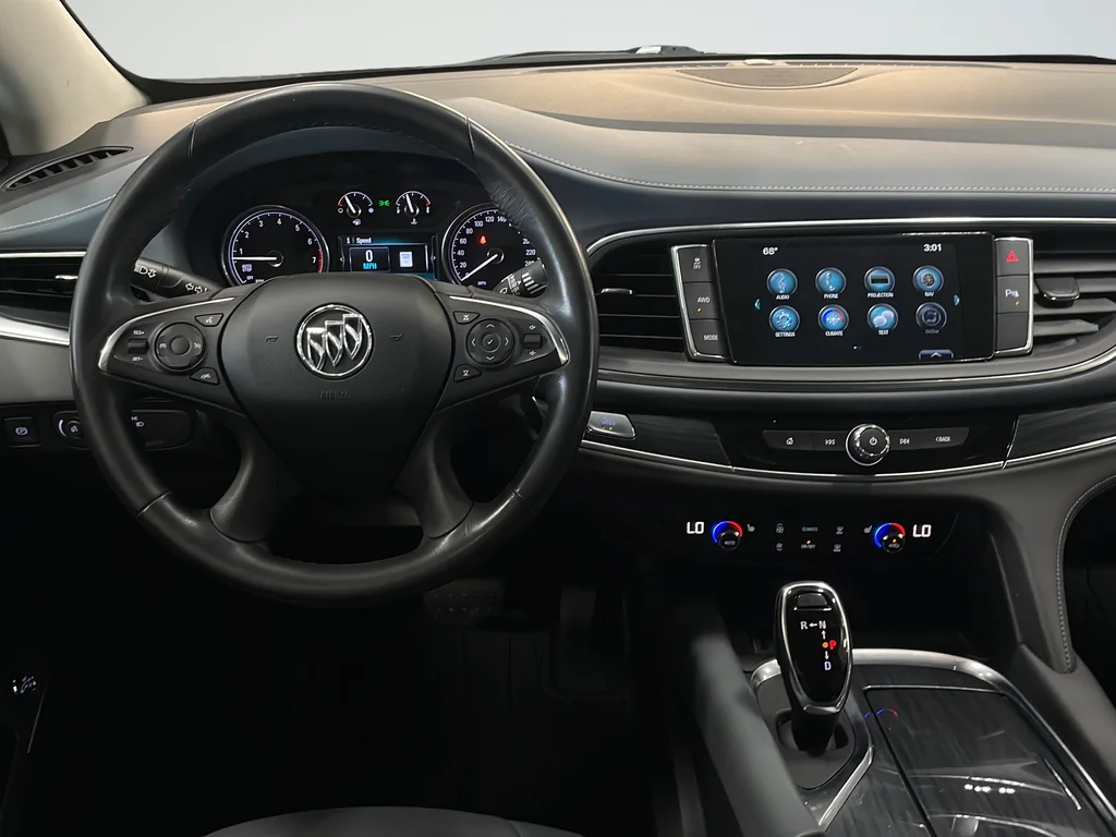 Used 2019 White Buick Essence image 12