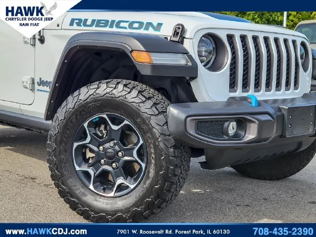 Used 2023 White Jeep Rubicon 4xe image 3