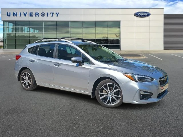 Used 2017 Silver Subaru 2.0i Limited image 1