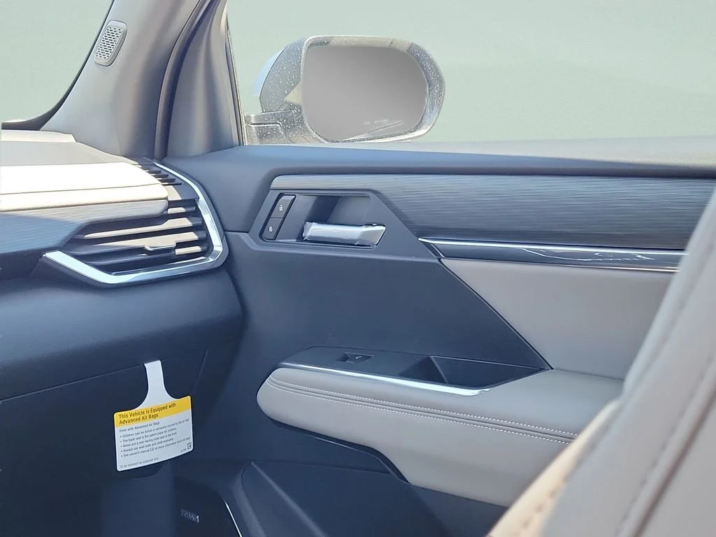 New 2026 Sterling Metallic GMC Elevation image 13