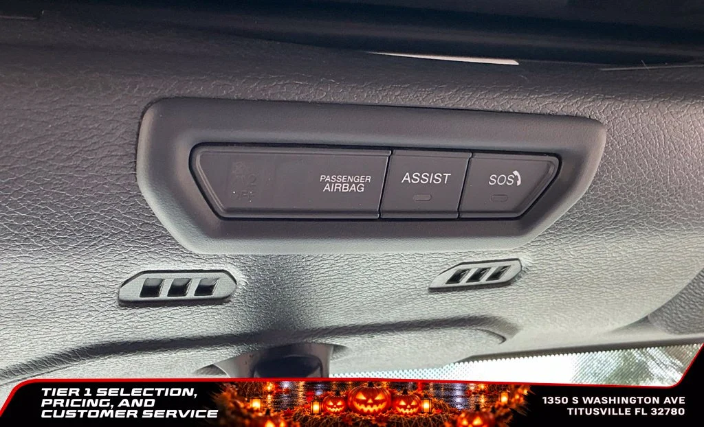 Used 2023 White Jeep Sport S image 38