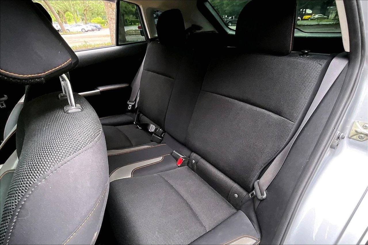 Used 2017 Silver Subaru 2.0i Premium image 16