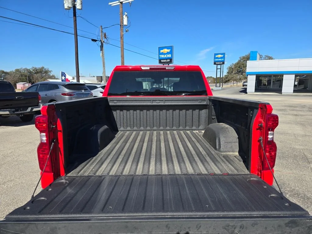 2026 Chevrolet Silverado 1500 Custom - Photo 10