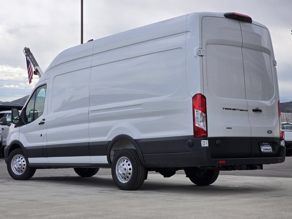 New 2026 Oxford White Ford XL image 22