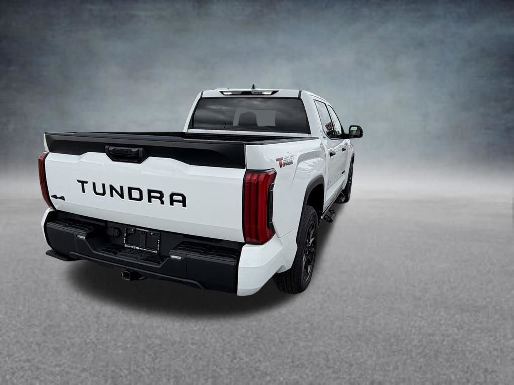 Used 2023 Ice Toyota SR5 image 5