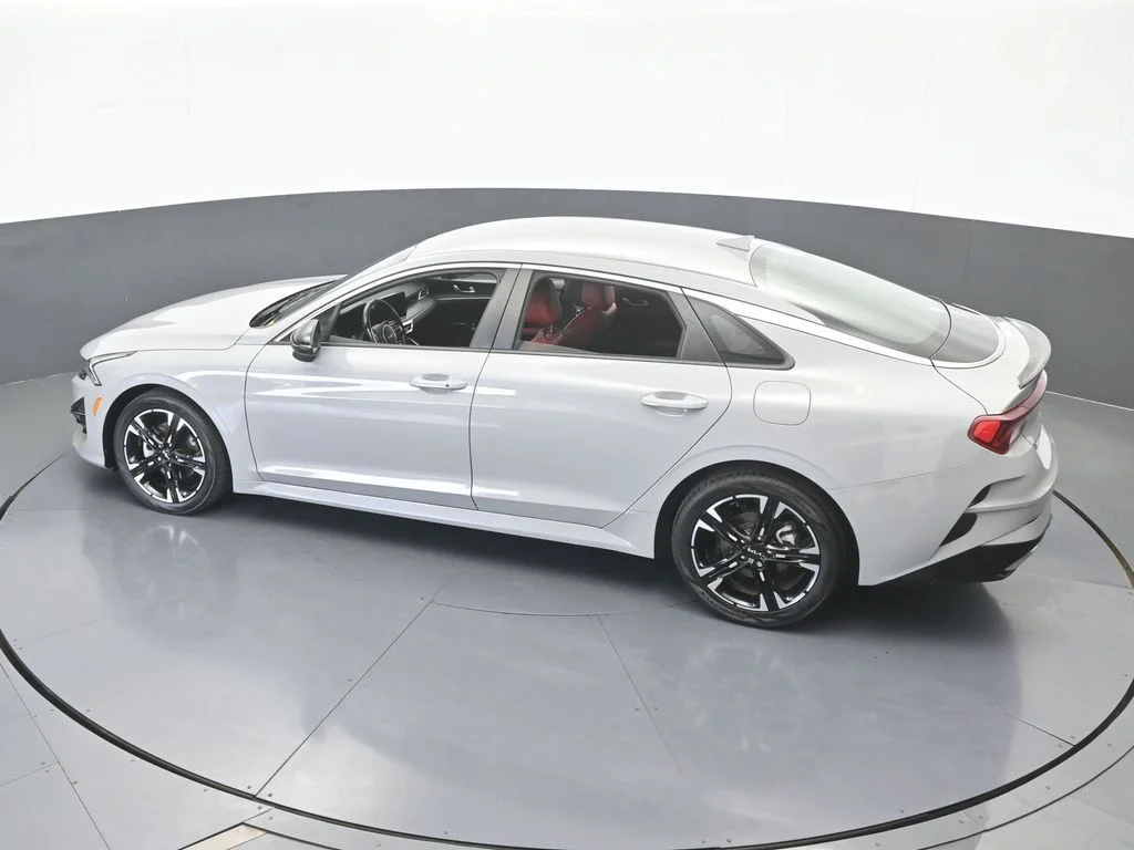 Used 2024 Wolf Gray Kia GT-Line image 52