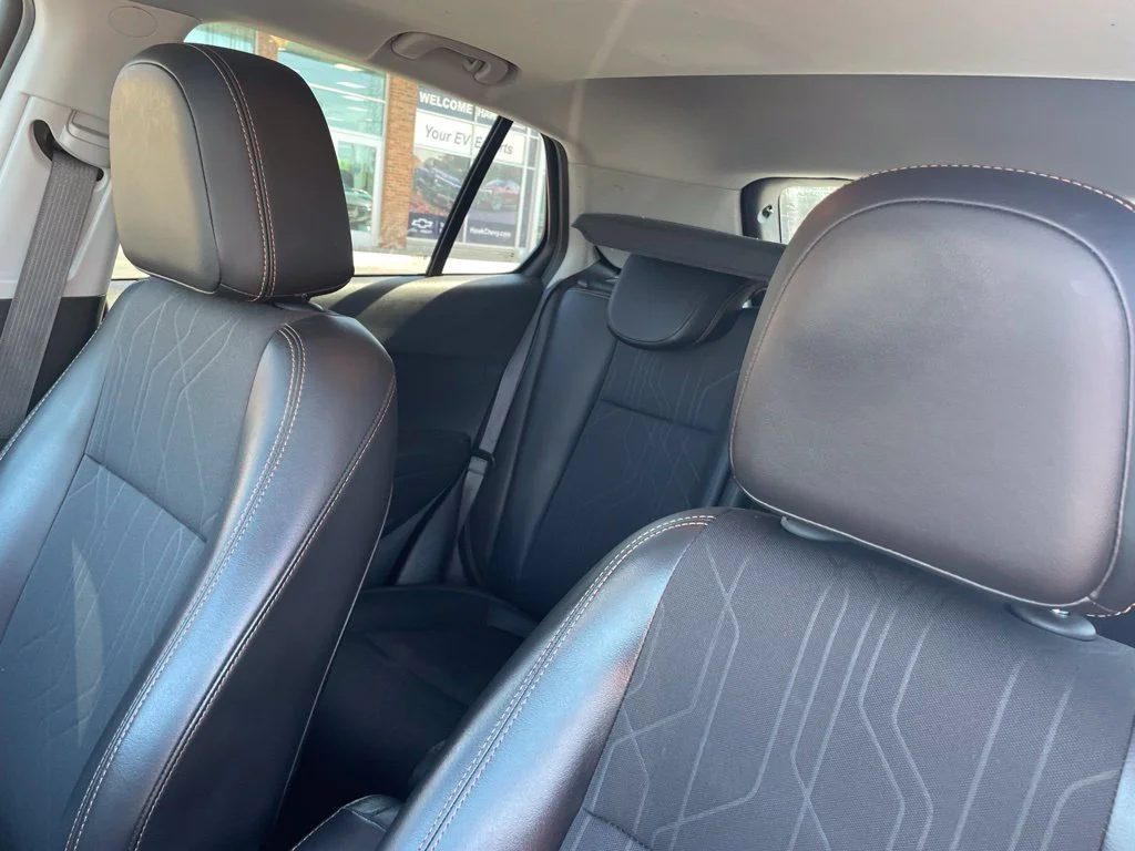 Used 2020 Red Chevrolet LT image 18