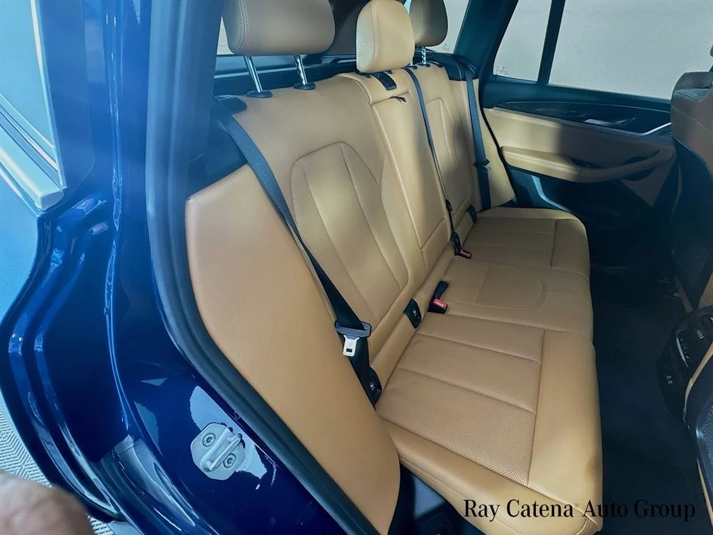 Used 2024 Blue BMW xDrive30i image 28