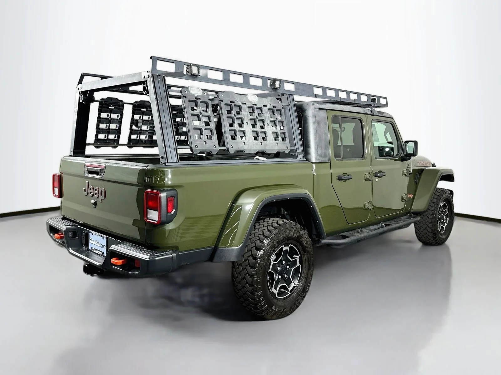 Used 2023 Sarge Green Clearcoat Jeep Mojave image 7