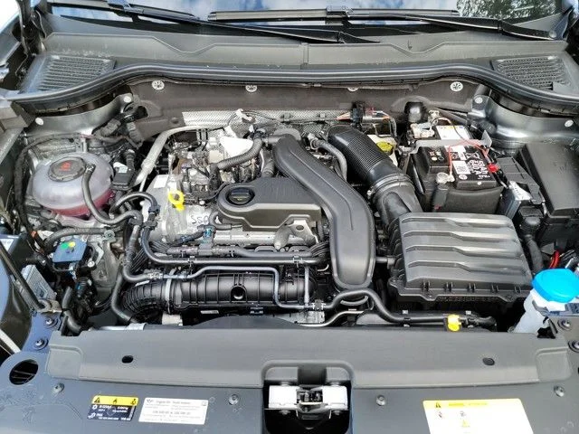 2025 Volkswagen Taos SE - Photo 41